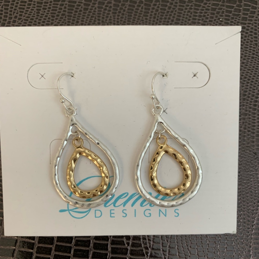 Premier designs earrings